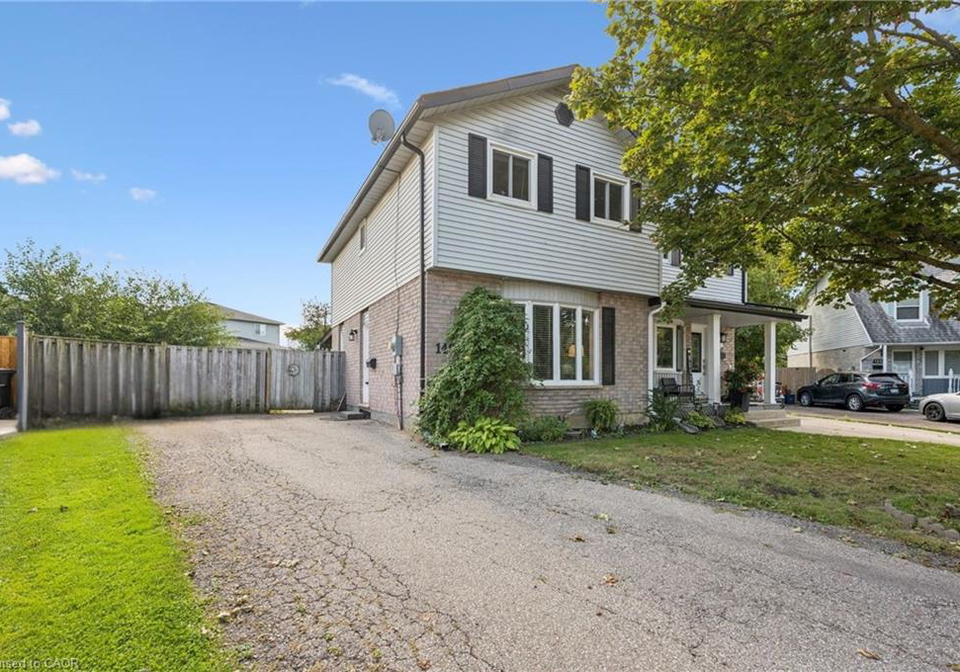 149-ironstone-drive-cambridge-ontario-40863926