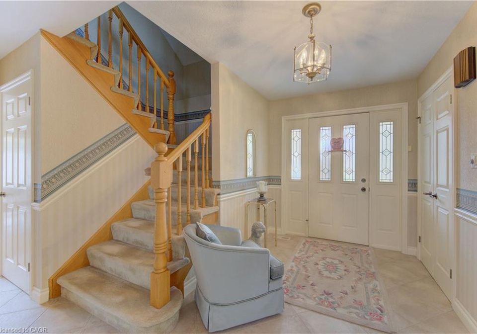 298-roxton-drive-waterloo-ontario-40863928