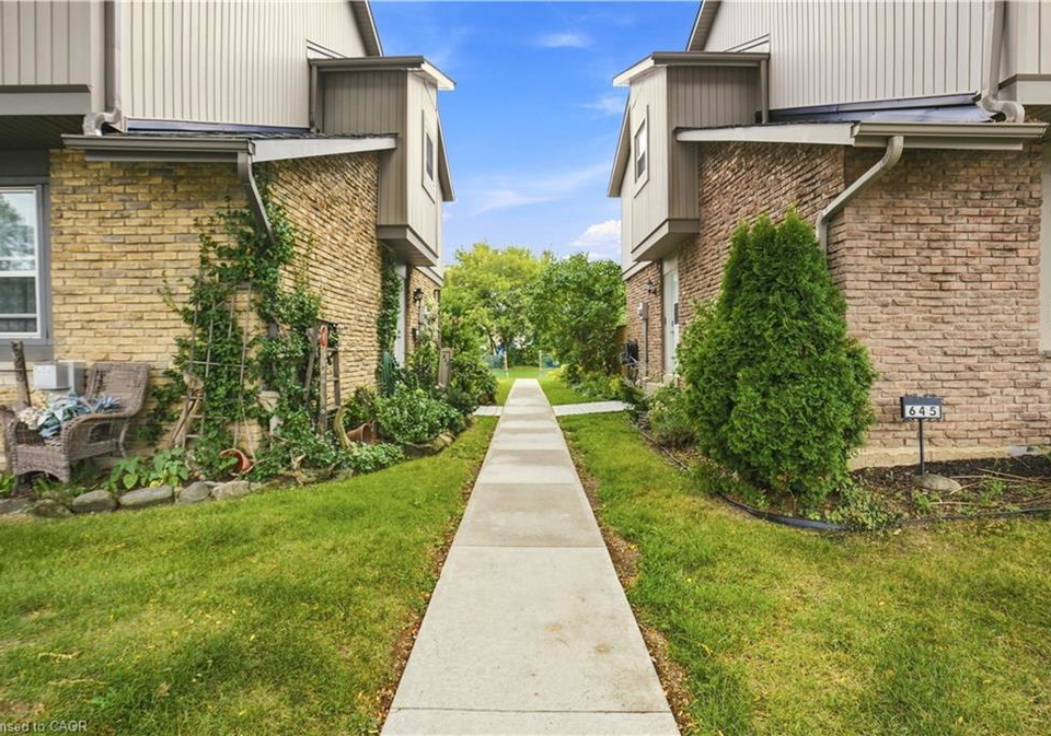 643-woodward-avenue-milton-ontario-40864006