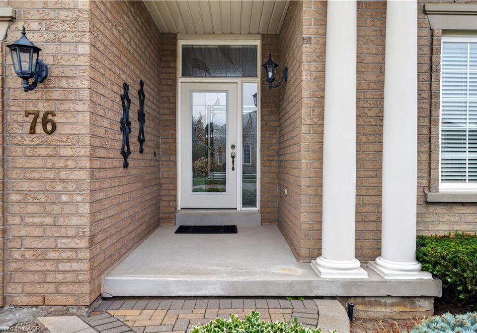 76-mcdermott-trail-stouffville-ontario-40864033
