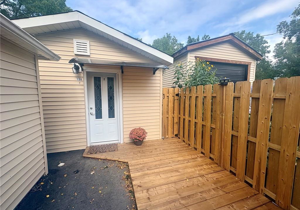 130-eagle-avenue-brantford-ontario-40864045