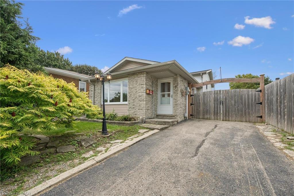 7-homestead-place-kitchener-ontario-40864079