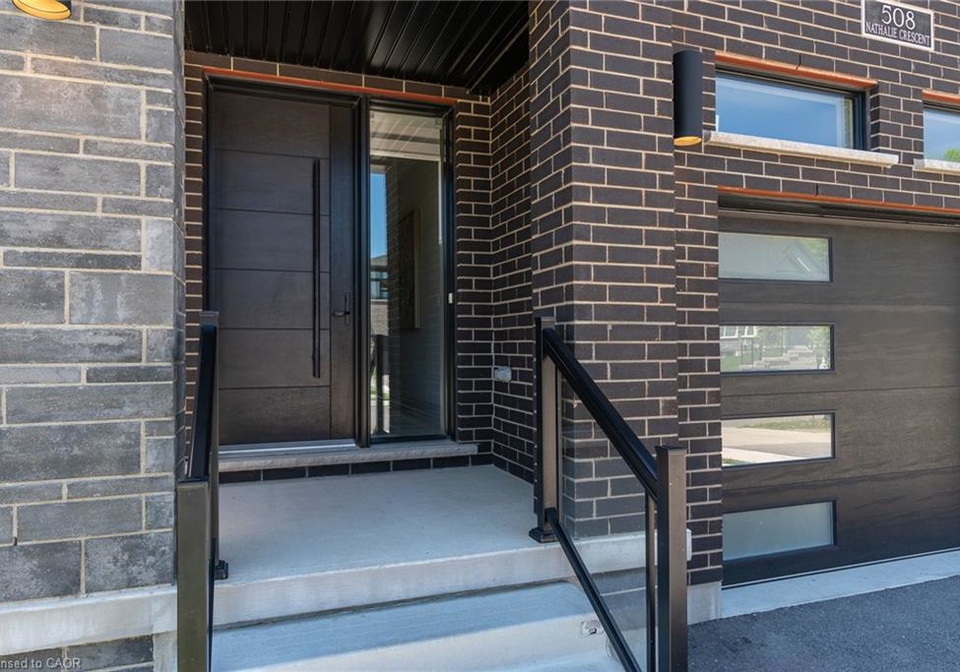 508-nathalie-crescent-kitchener-ontario-40864100