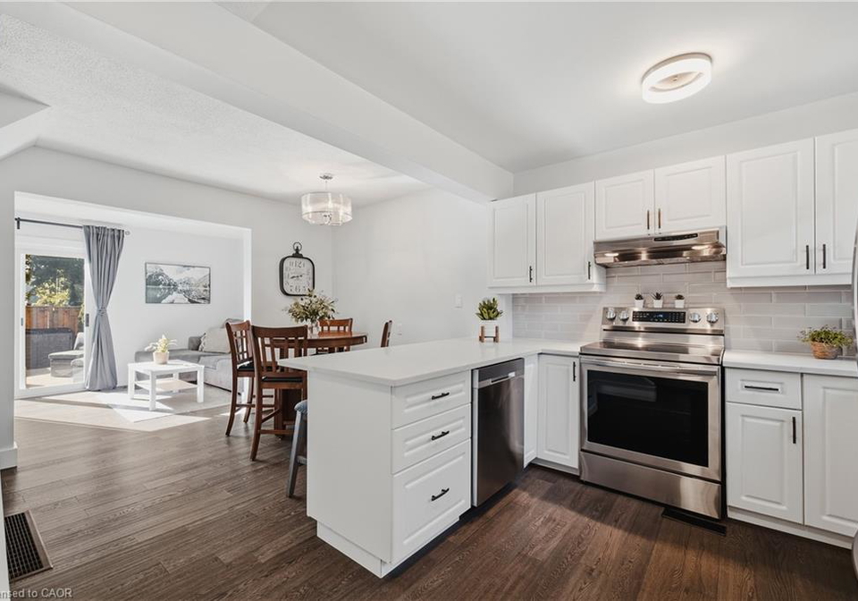 316-bluevale-street-n-waterloo-ontario-40864132