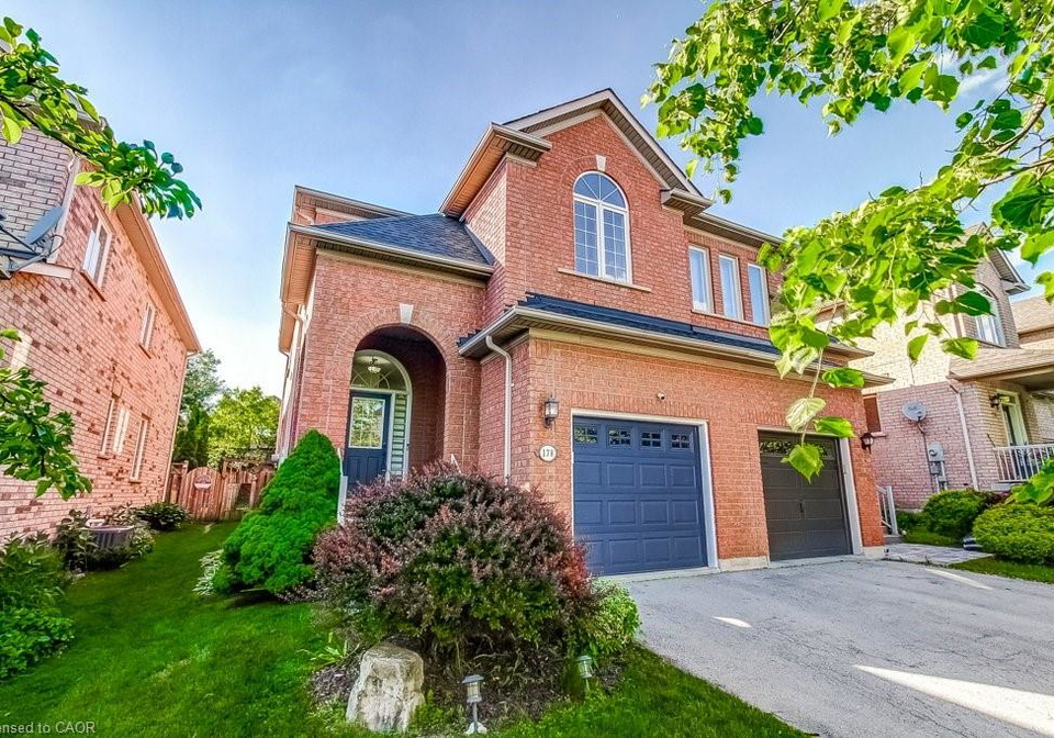 178-chudleigh-street-waterdown-ontario-40864141