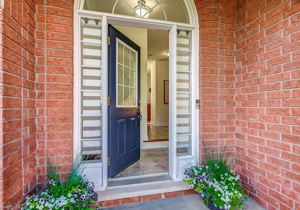 178-chudleigh-street-waterdown-ontario-40864141