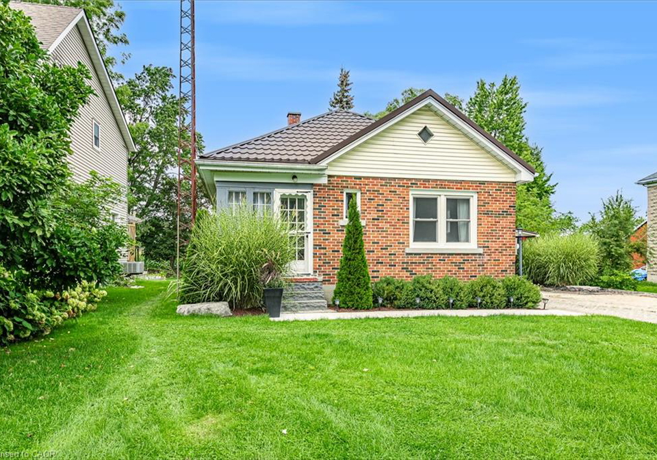 120-loveys-street-e-hickson-ontario-40864196