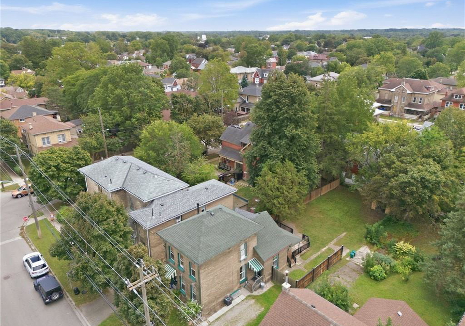 45-east-avenue-brantford-ontario-40864203