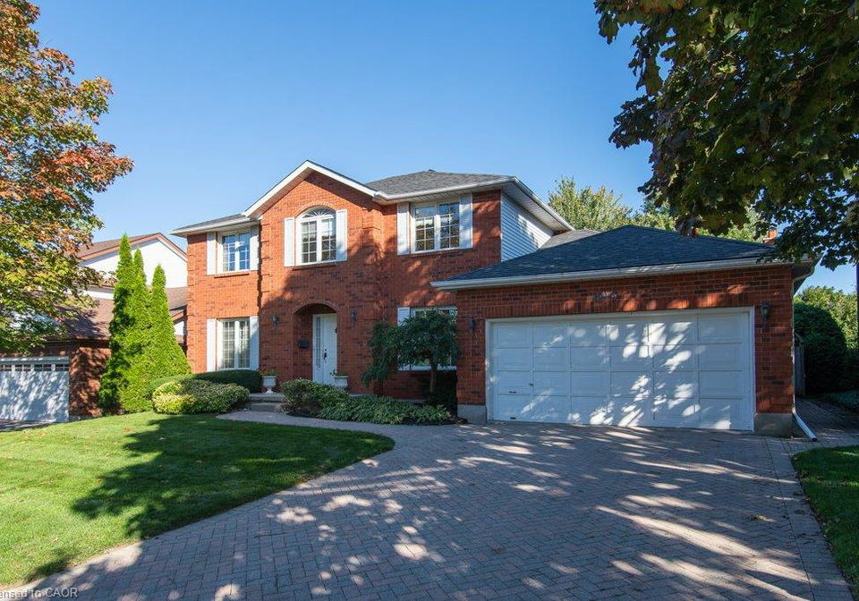 493-ennismore-place-waterloo-ontario-40864240
