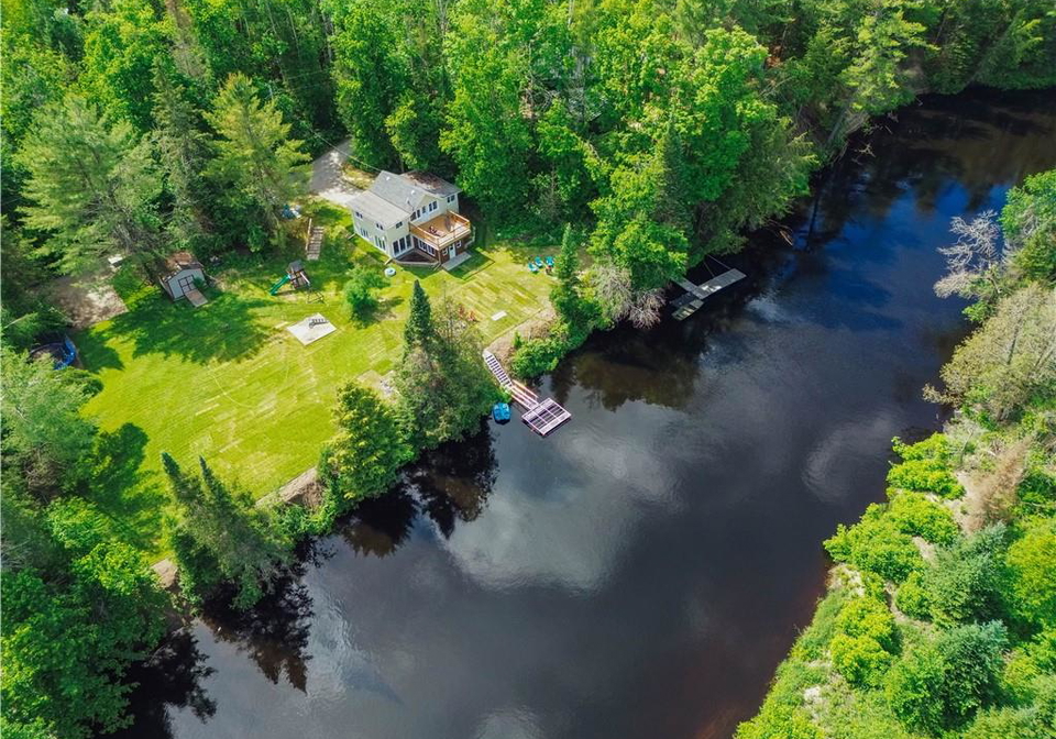 11-side-road-kinmount-ontario-40864248