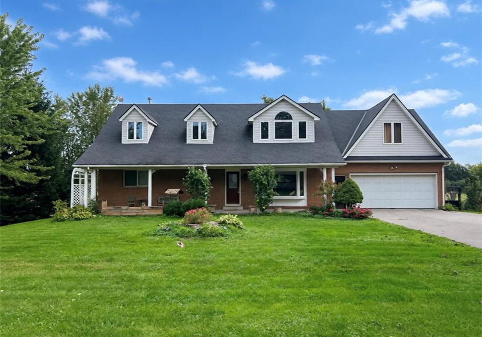 1652-old-highway-24-waterford-ontario-40864250