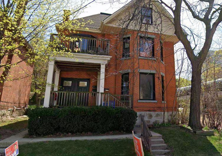 16-st-josephs-drive-hamilton-ontario-40864252