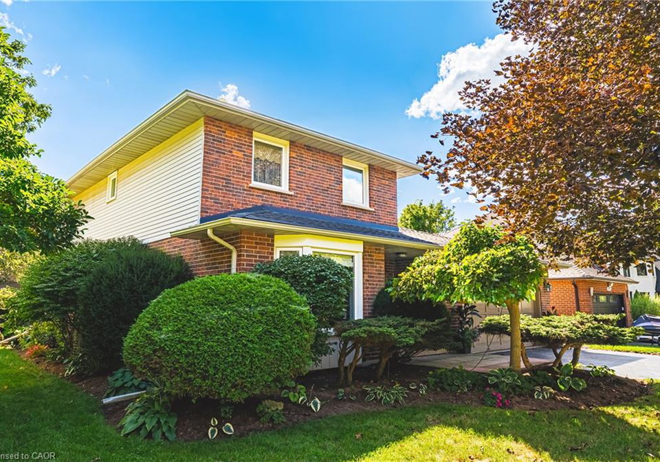427-melanie-crescent-ancaster-ontario-40864296