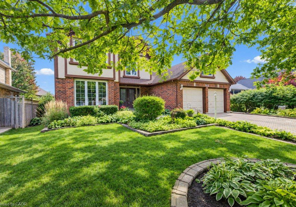 546-sandbrooke-court-waterloo-ontario-40864298
