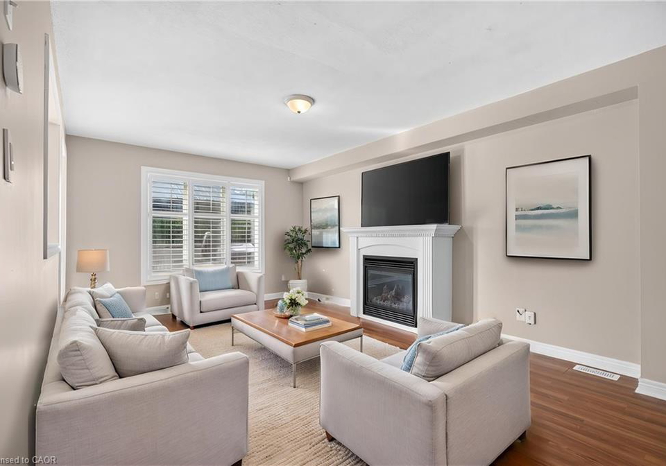 72-etherington-crescent-binbrook-ontario-40864300