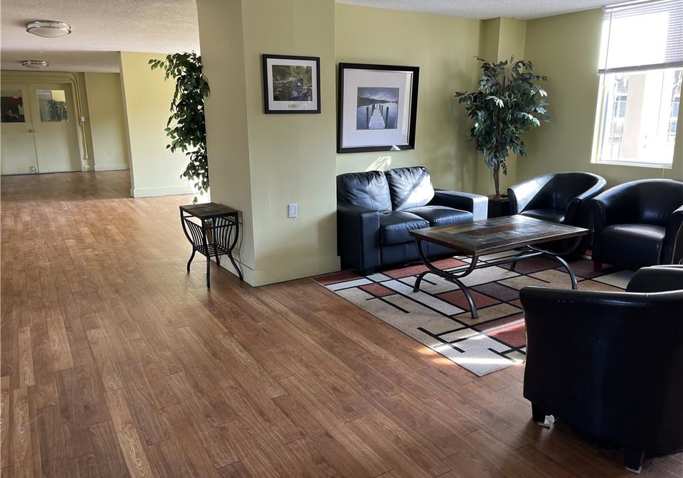 350-quigley-road-hamilton-ontario-40864317