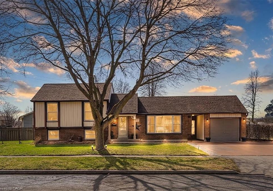 153-the-greenway-way-cambridge-ontario-40864322