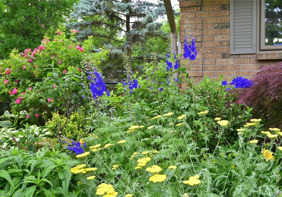 34-howard-boulevard-waterdown-ontario-40864406