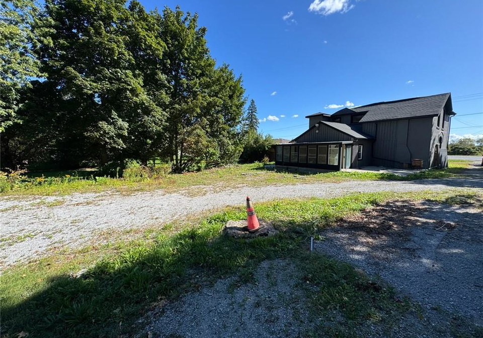 2332-upper-james-street-hamilton-ontario-40864412