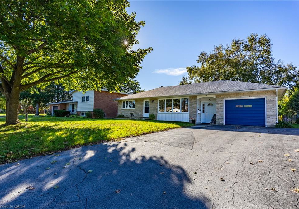154-first-avenue-delhi-ontario-40864413