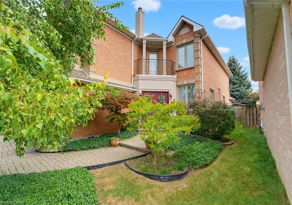 144-cove-crescent-stoney-creek-ontario-40864414