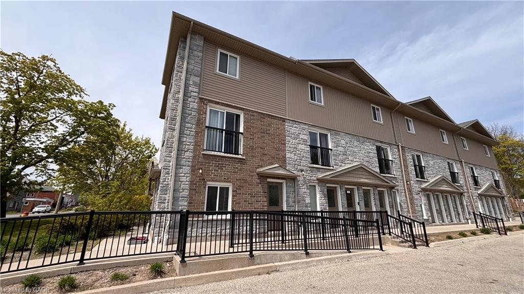122-courtland-avenue-e-kitchener-ontario-40864430
