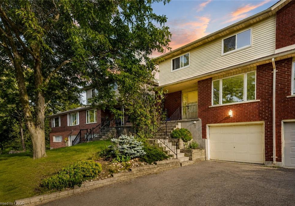 68-old-huron-court-kitchener-ontario-40864450