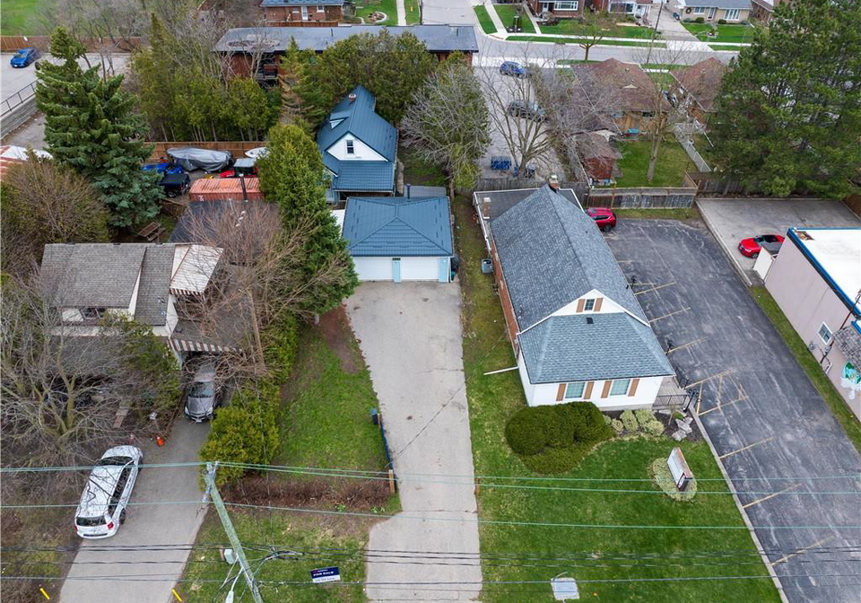 284-lawrence-avenue-kitchener-ontario-40864479