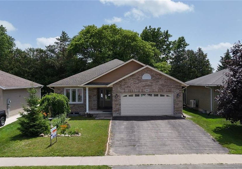 401-carling-terrace-wingham-ontario-40864483