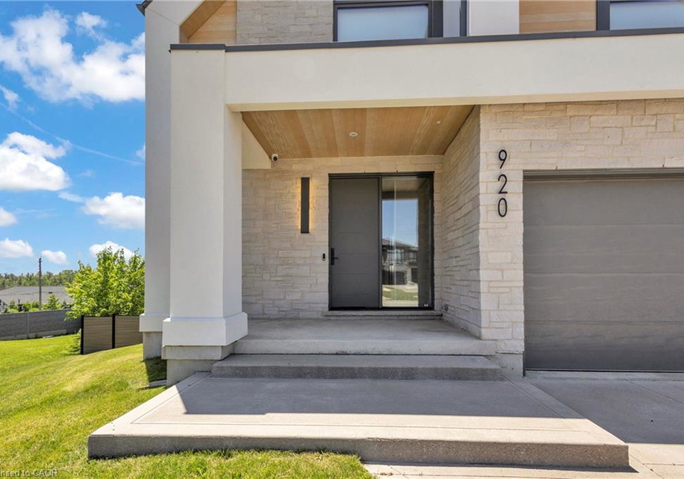 920-thomas-pedder-court-kitchener-ontario-40864520