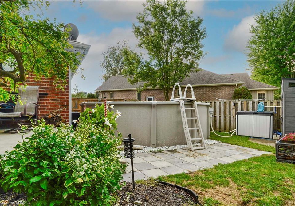 11-simon-court-waterford-ontario-40864524