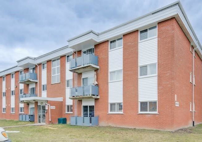 529-parkside-drive-waterloo-ontario-40864525