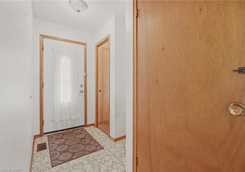 137-picton-street-e-hamilton-ontario-40864591