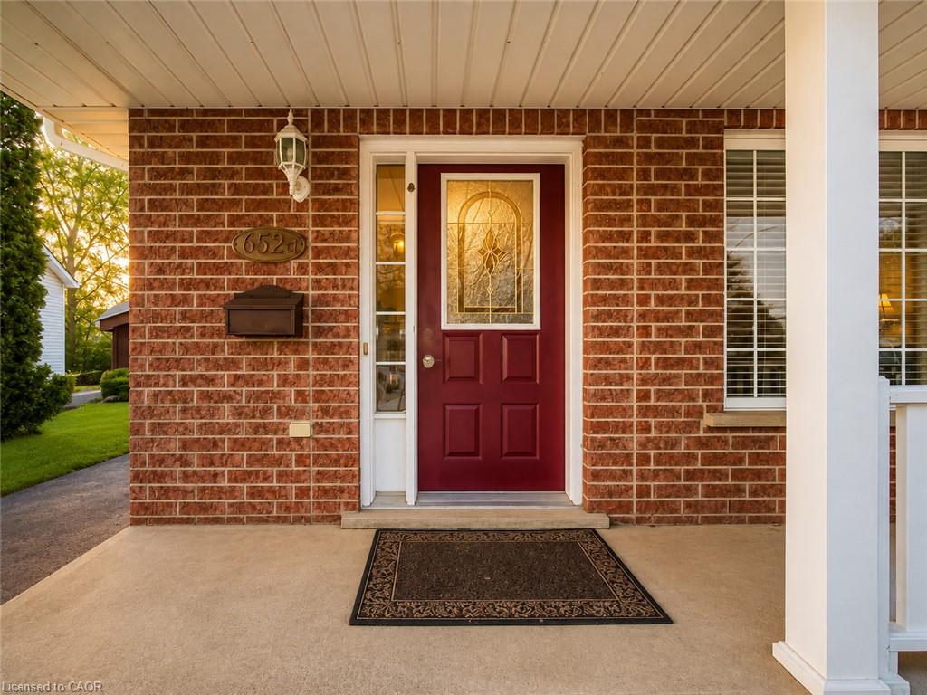 652-jacob-lane-waterloo-ontario-40864606