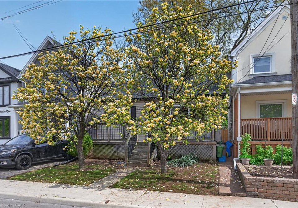 147-strachan-street-e-hamilton-ontario-40864609