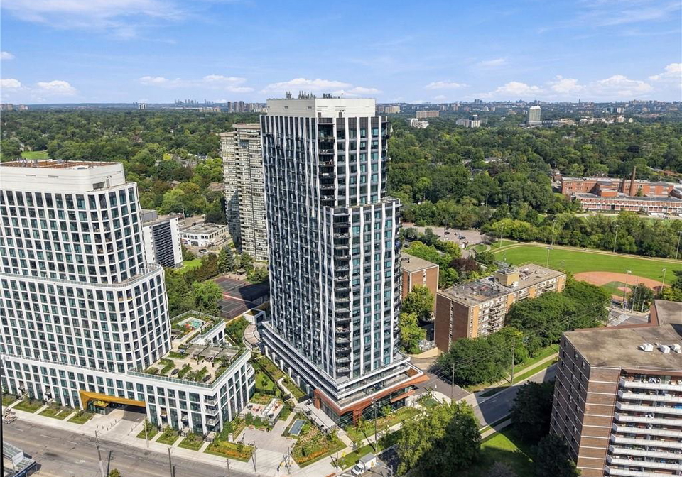 60-central-park-roadway-etobicoke-ontario-40864698