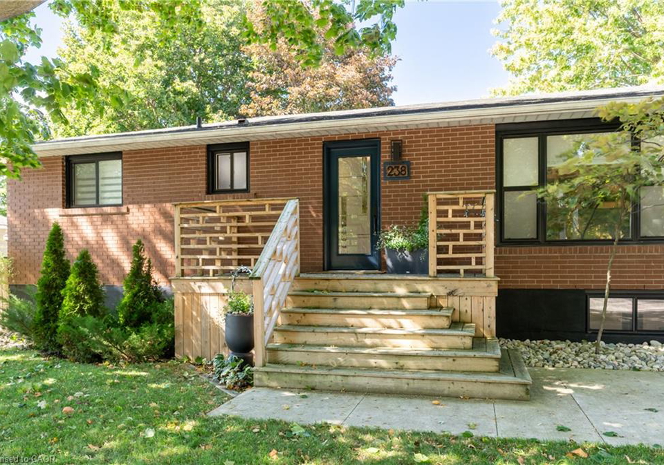 238-morenz-drive-mitchell-ontario-40864712