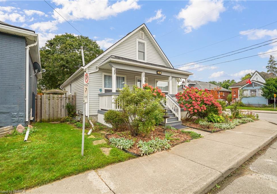 24-elliott-avenue-brantford-ontario-40864719
