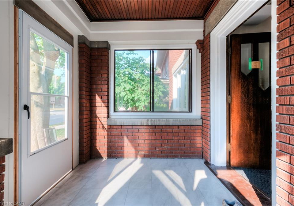297-frederick-street-kitchener-ontario-40864731