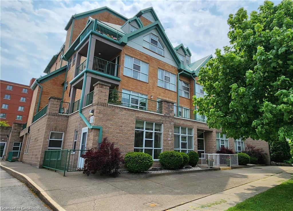 19-lake-avenue-s-stoney-creek-ontario-40864737