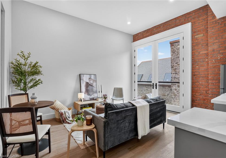 56-york-boulevard-hamilton-ontario-40864755