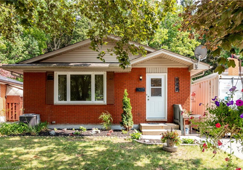 140-arrowhead-crescent-kitchener-ontario-40864760