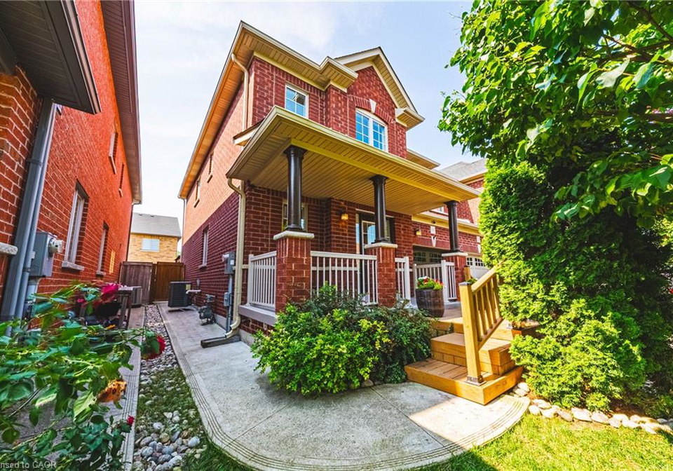 141-lavery-heights-milton-ontario-40864776