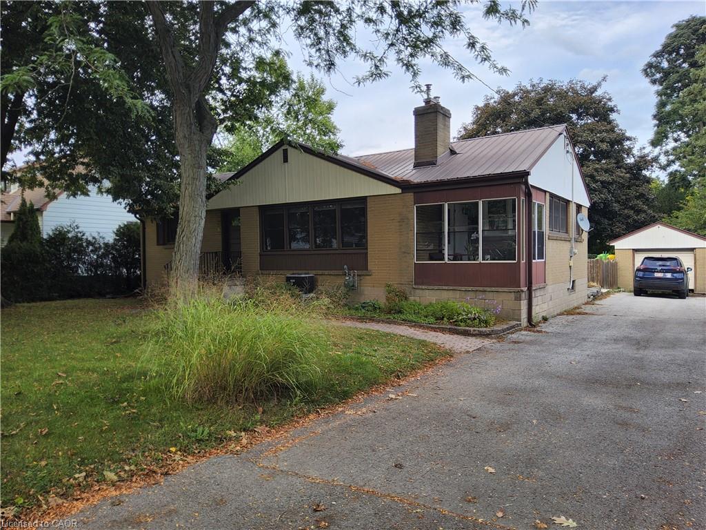 33-lee-avenue-simcoe-ontario-40864780