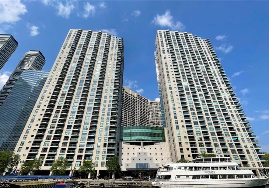 77-harbour-square-toronto-ontario-40864787