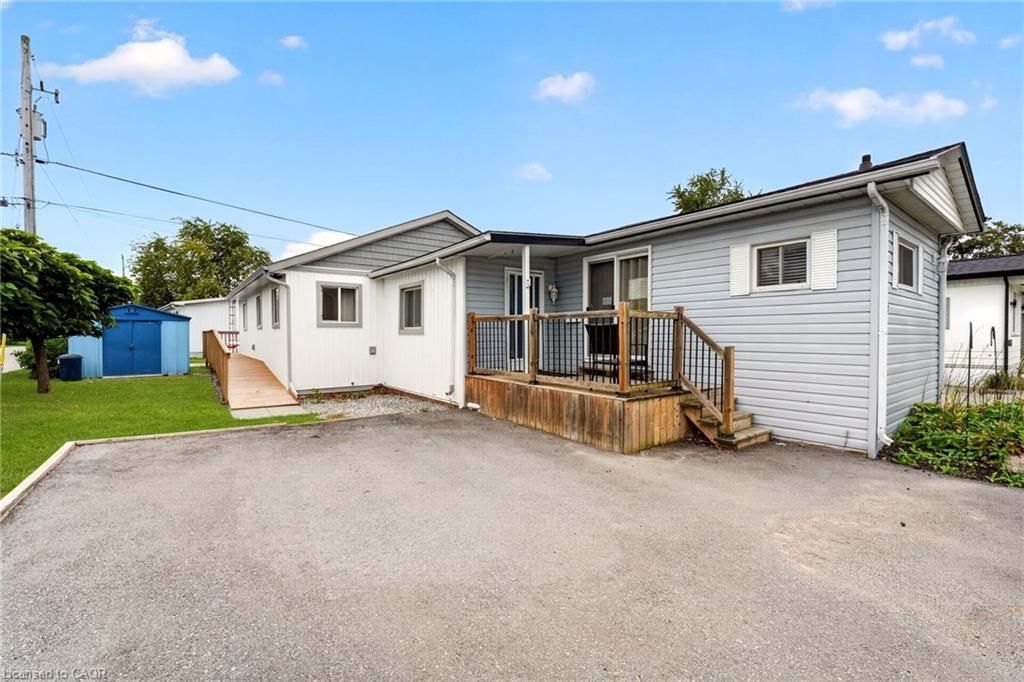4588-martha-lane-beamsville-ontario-40864818
