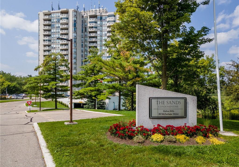 20-mcfarlane-drive-georgetown-ontario-40864842