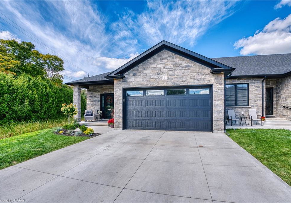 1-19-mclaren-avenue-n-listowel-ontario-40864864