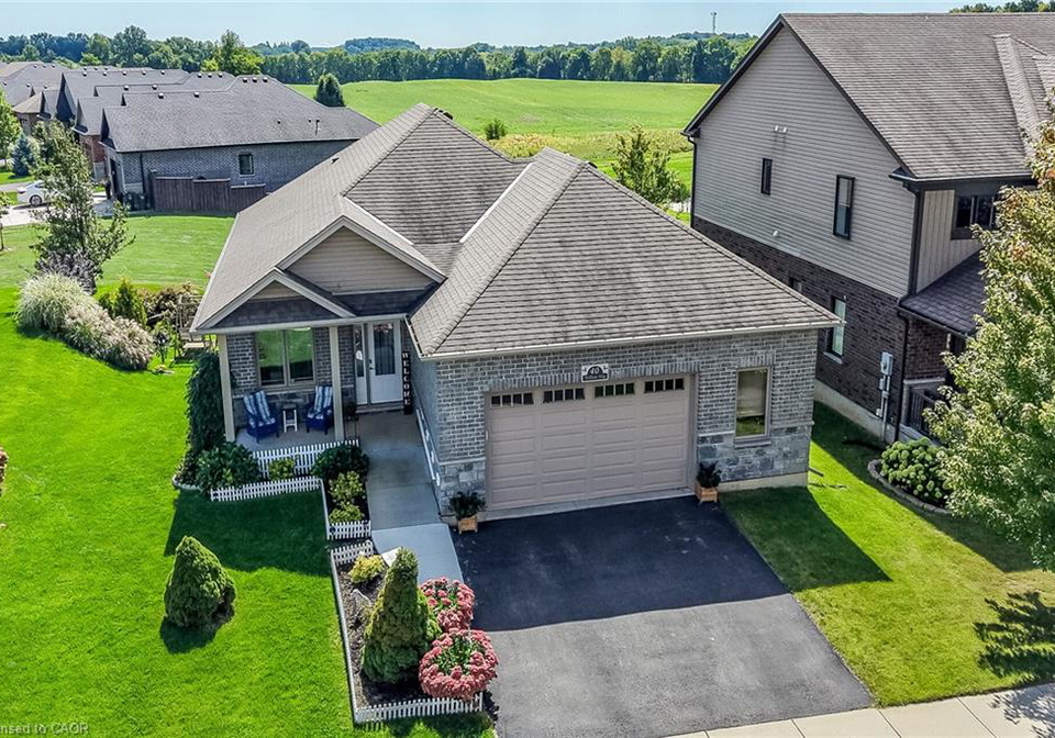 40-trillium-way-simcoe-ontario-40864885