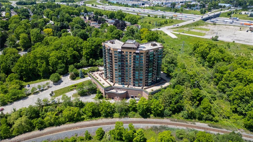 237-king-street-w-cambridge-ontario-40864899